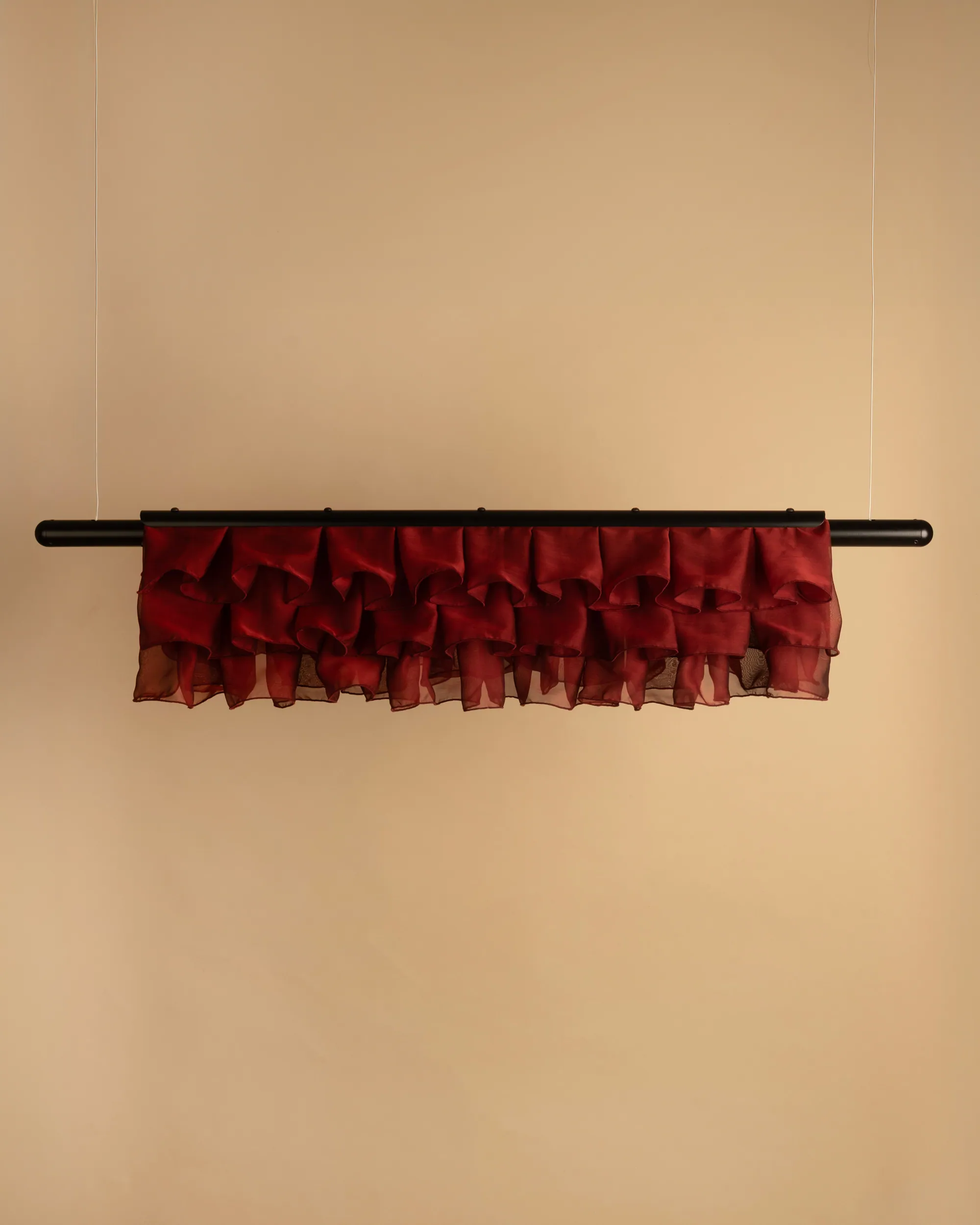 Pli Horizontal, unlit
